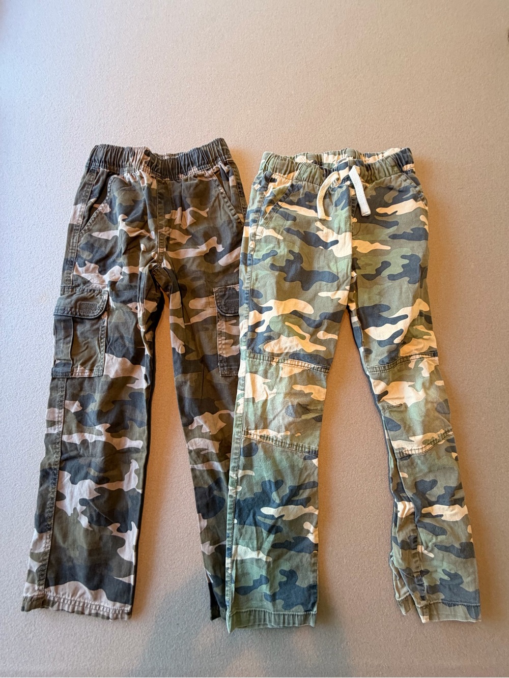 The Children’s Place Camo Cargo Kids Pants Bundle Size 8 adjustable waist